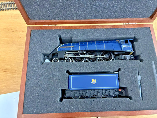 Bachmann pacific dwight d - bachmann,