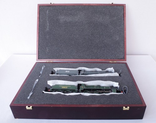 Bachmann branch line - bachmann, box